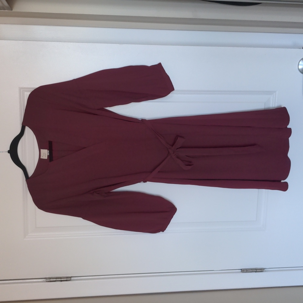 Maroon tie knee length dress